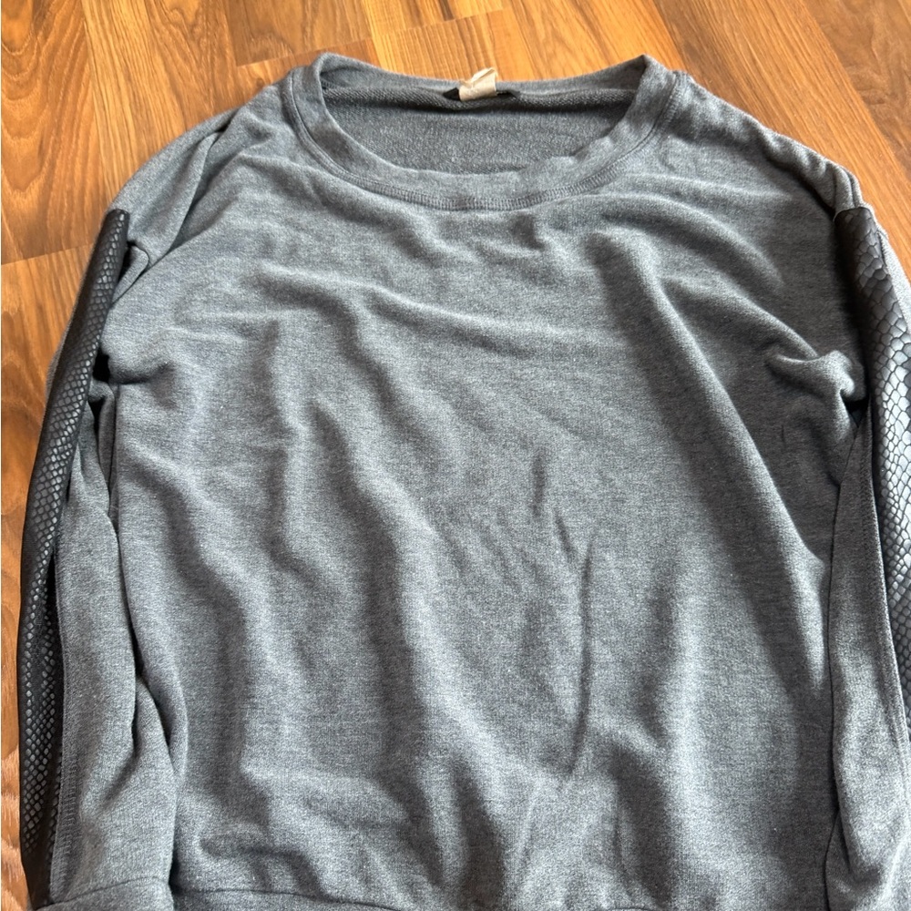 Ariella Charcoal Crewneck Sweater with Ebony Accents